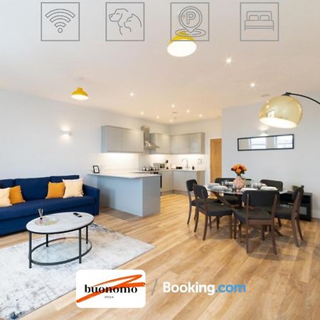 Two Bedroom Apartment At Buonomo Stays Short Lets & Serviced Accommodation Close To Wimbledon Tennis Courts London Eksteriør bilde