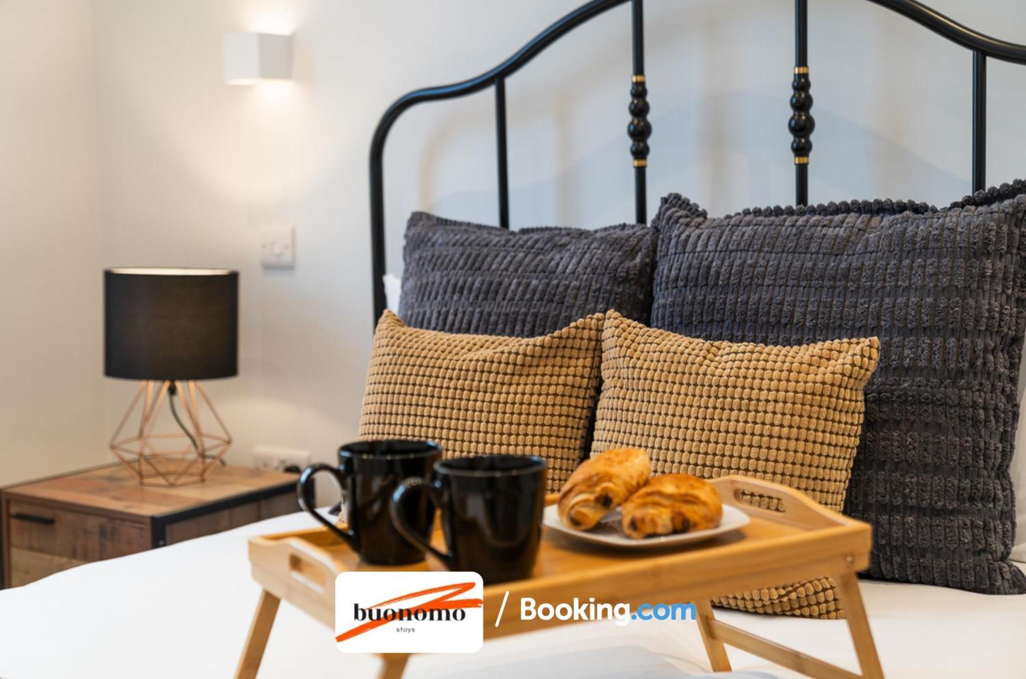 Two Bedroom Apartment At Buonomo Stays Short Lets & Serviced Accommodation Close To Wimbledon Tennis Courts London Eksteriør bilde