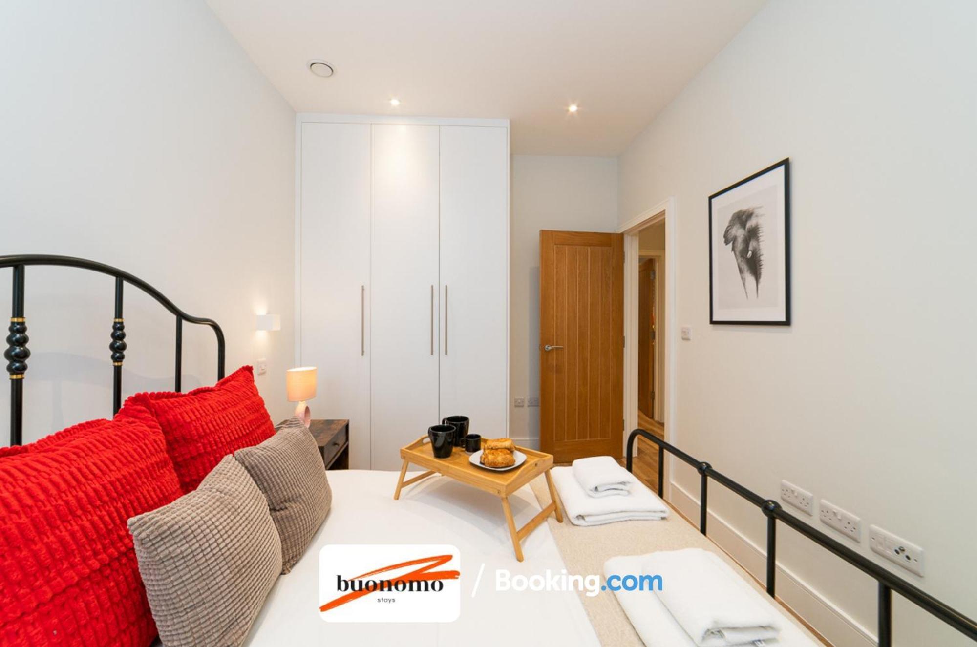 Two Bedroom Apartment At Buonomo Stays Short Lets & Serviced Accommodation Close To Wimbledon Tennis Courts London Eksteriør bilde